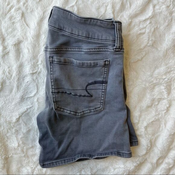 American Eagle Outfitters Twill Midi Short - Women’s 2 - Picture 3 of 7